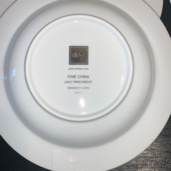 Lot of 4 Mikasa Parchment Soup Bowls. L3438/220. Made in Thailand. - Picture 4 of 4